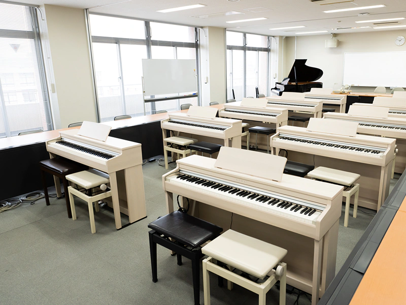 ピアノルーム